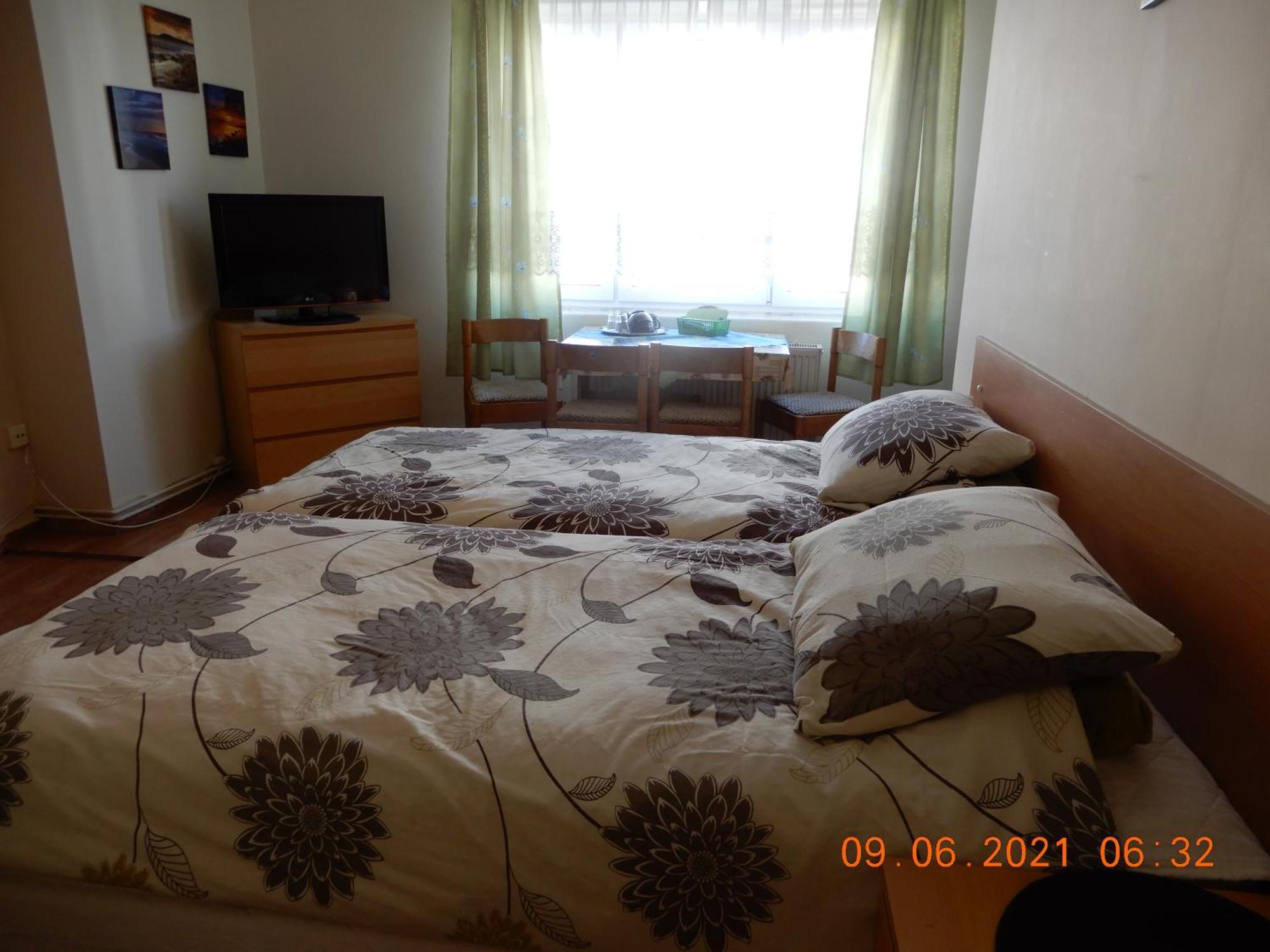 Goscinne Monika 1000 Lecia Panstwa Polskiego 3 Homestay *